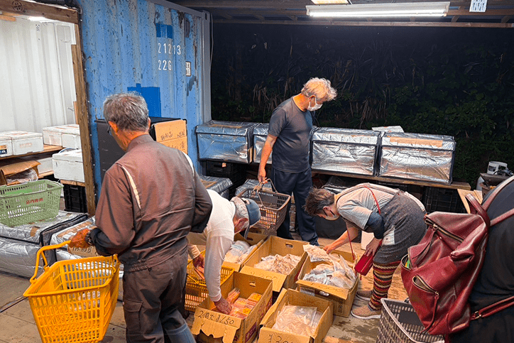 登川お肉バーゲンの様子（イラスト）